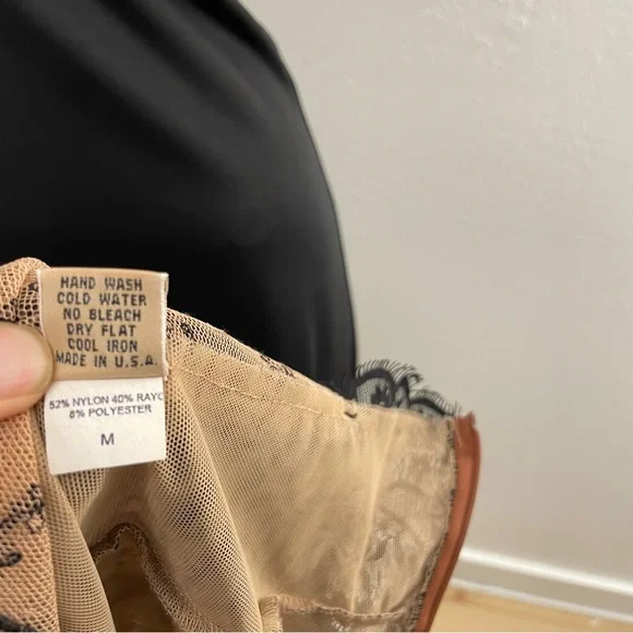 Only Hearts- Black & beige Lace Dress with Black Underlayer Slip-M - Picture 13 of 16